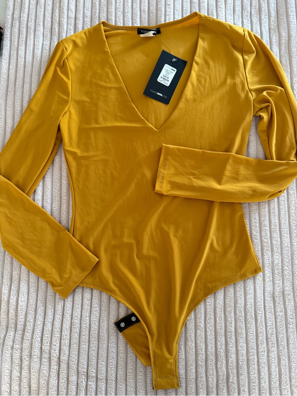 Fashion Nova Mustard V-Neck Long Sleeve Bodysuit
